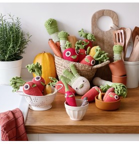 Ensemble de hochets fruits et légumes Veggy Toys en coton bio signés Myum